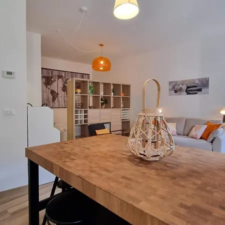 Tor Cucherna 11 Apartment Trieste