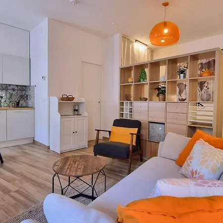 Tor Cucherna 11 - Reception Apartment Trieste