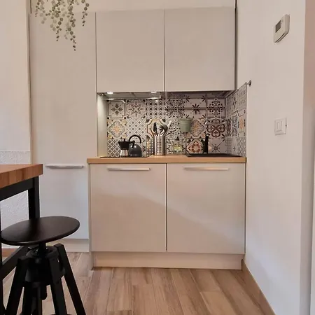 Tor Cucherna 11 - Reception Apartment Trieste